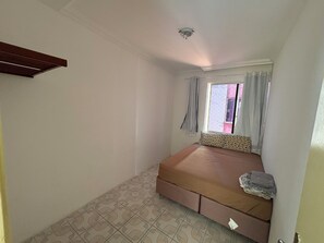 Room - Apartment on Amaralina Beach (Salvador)