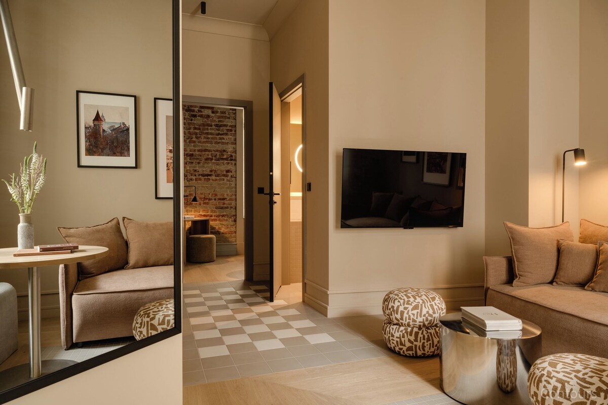 Atelier Cognac - 1 bed with balcony, no lift | 거실