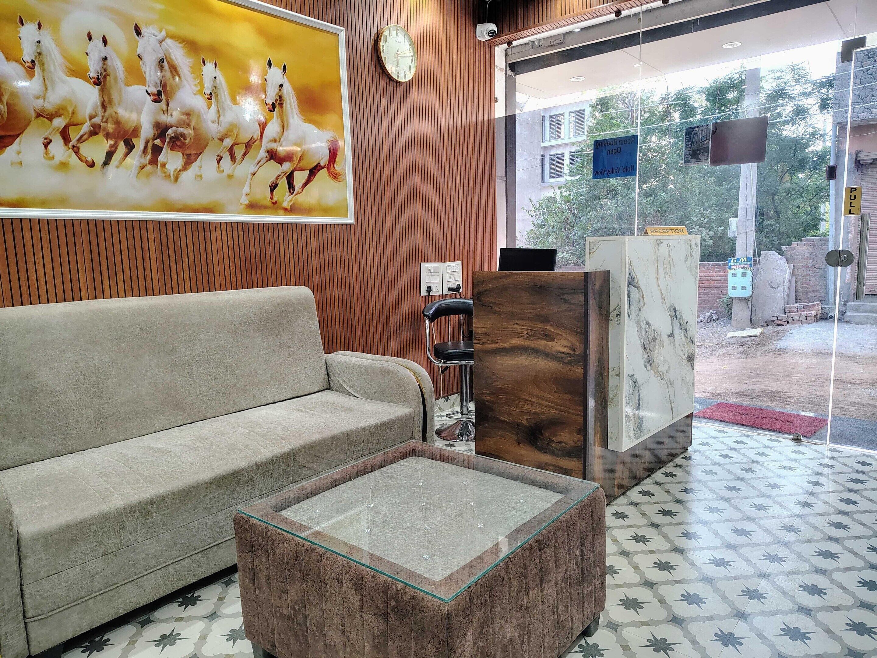 House | Reception