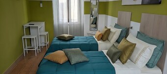 15 minutes from Malpensa Airport and 20 minutes from Milano Rho Fiera