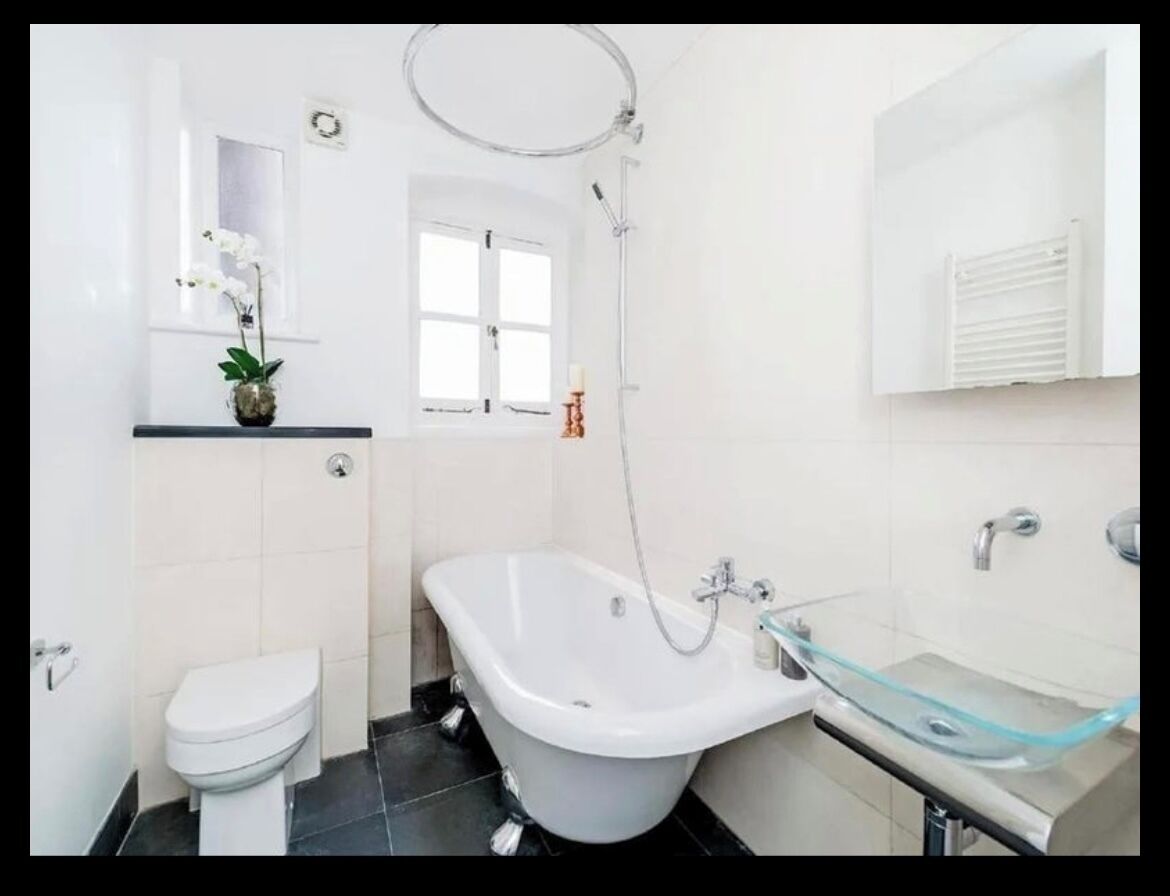 Hair dryer, towels, toilet paper