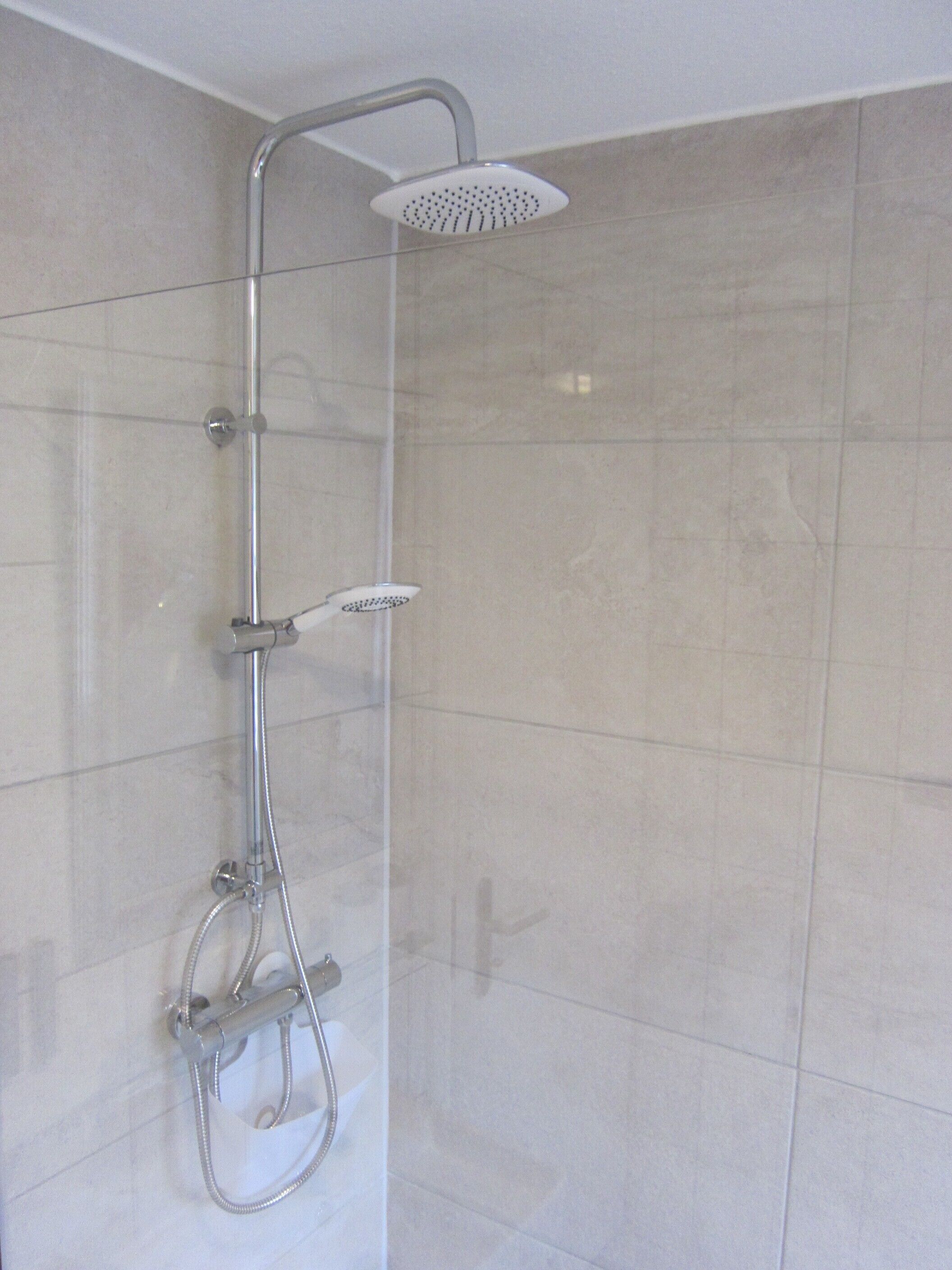 Dusche, Haartrockner