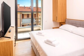 Room - The Penthouse Bardolino | 610A (Bardolino)