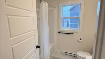 Towels, soap, shampoo, toilet paper