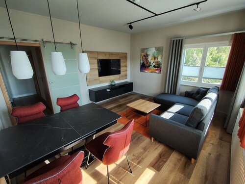 Apartment near the Trade Fair and EGA