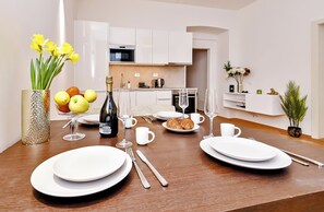 Deluxe Apartment, 2 Bedrooms, Non Smoking, City View | Private kitchen - Kora Premiere Collection (Hlavní město Praha)