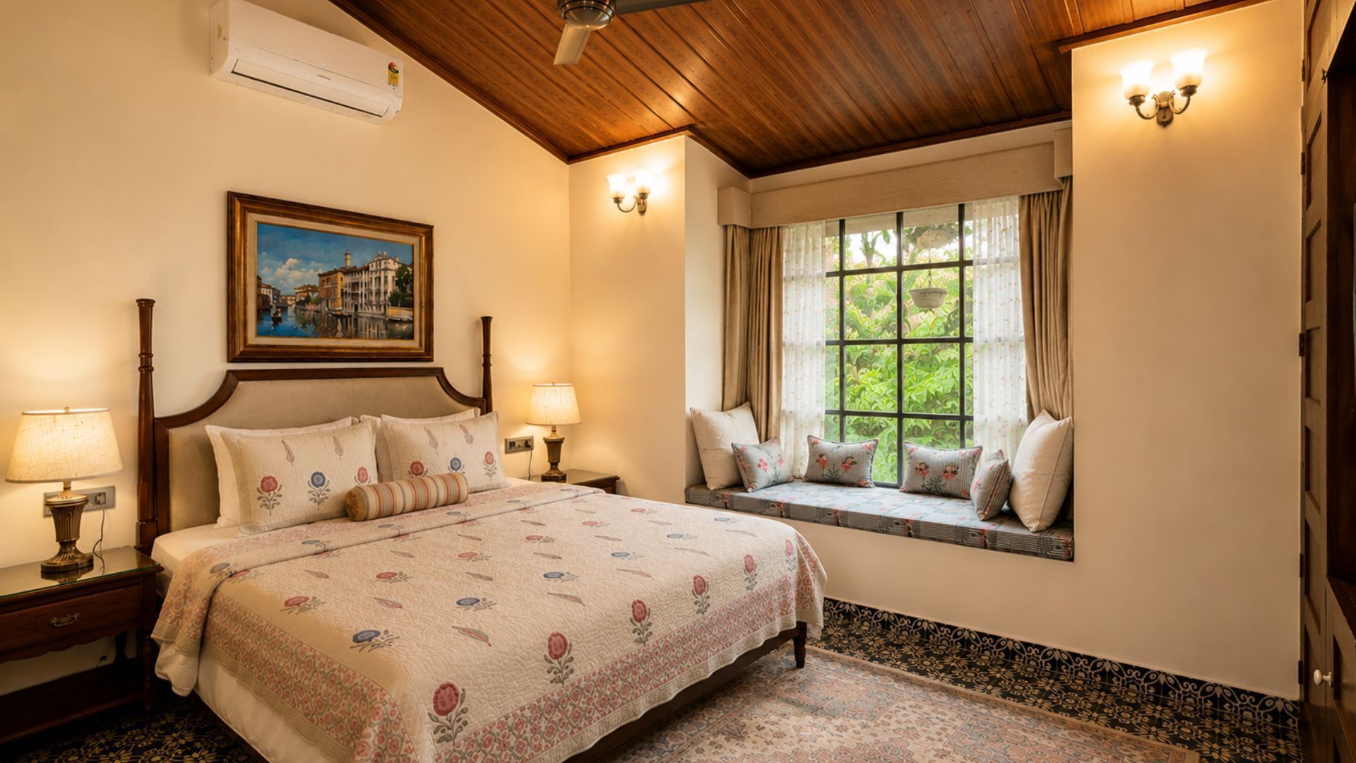 Casa de campo familiar, vista a la montaña | Sábanas de algodón egipcio, ropa de cama de alta calidad y minibar 