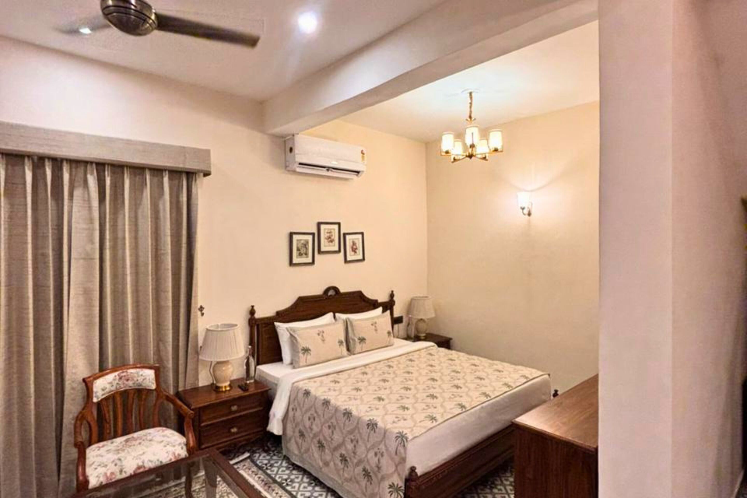 Casa de campo luxo, vista para a montanha | Roupas de cama de algodão egípcio, roupas de cama premium, frigobar