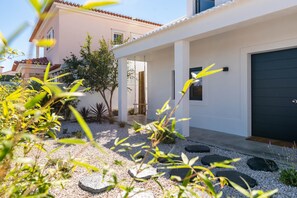 Exterior - Holiday Home with Private Pool, Wi-Fi, and Air Conditioning in Comporta (Comporta)