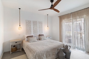 Iron/ironing board, WiFi, bed sheets - Holiday Home with Private Pool, Wi-Fi, and Air Conditioning in Comporta (Comporta)