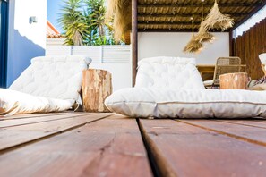 Terrace/patio - Holiday Home with Private Pool, Wi-Fi, and Air Conditioning in Comporta (Comporta)