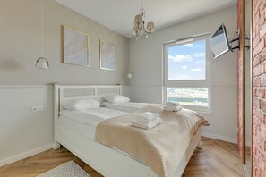 Departamento, balcón | Tabla de planchar con plancha y wifi gratis 