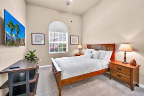 Room - 3BR La Quinta retreat with pool, patio, fireplace, and WiFi. (La Quinta)