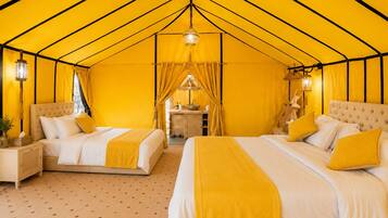 Chambre Triple Deluxe, vue sur le désert | Wi-Fi gratuit