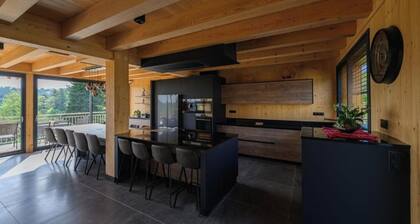 4-Star Chalet "Aux Mélèzes de Xavier" with Sauna, Hammam, and Spa