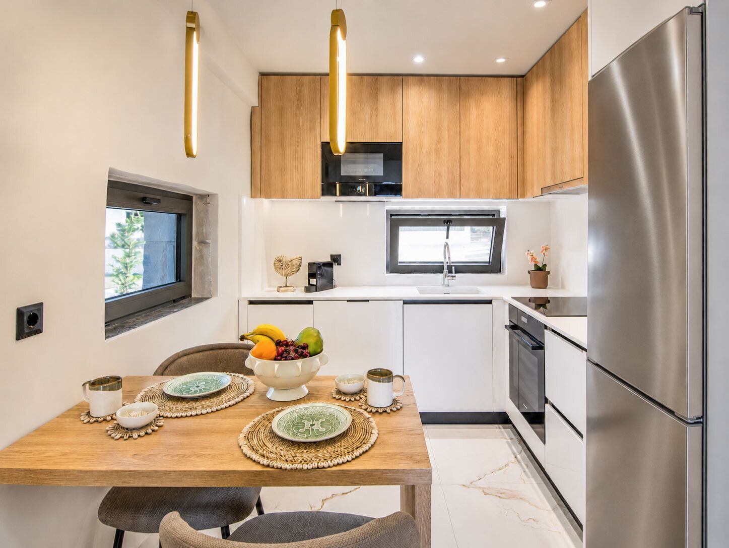 Villa | Cuisine privée | Réfrigérateur, four à micro-ondes, un four, surface de cuisson