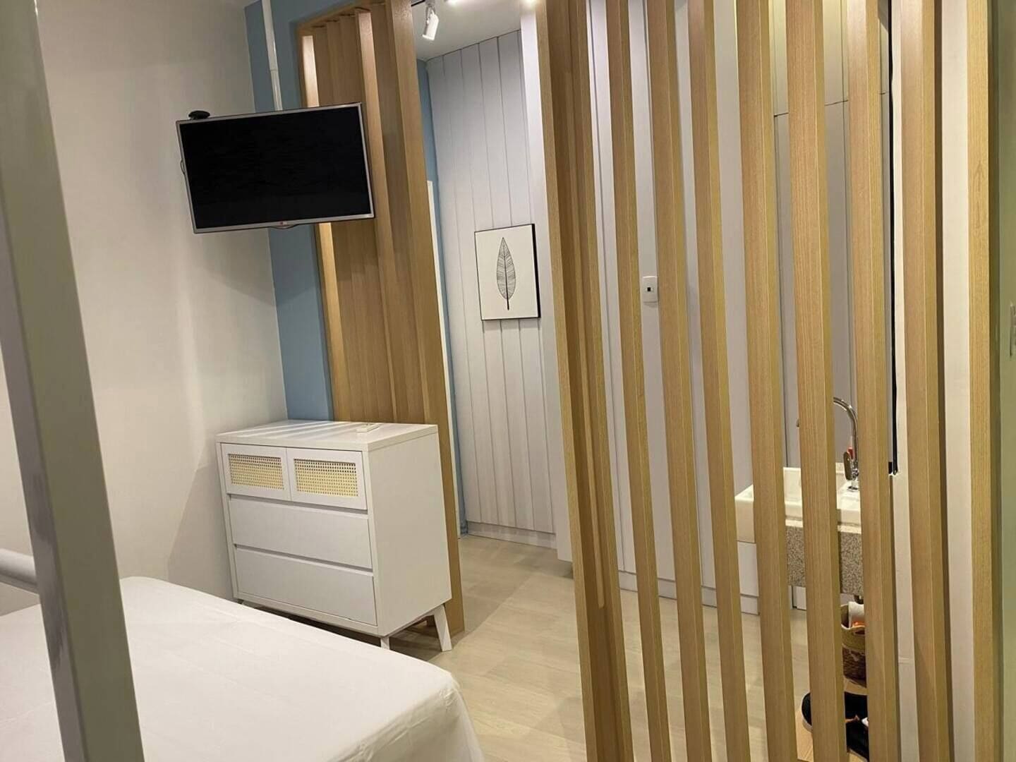 Studio, Kitchenette, Beachside | Blackout curtains, iron/ironing board, free WiFi