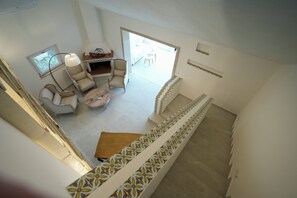 Living area - Praialonga Suites with Pool and Garden (Praialonga)