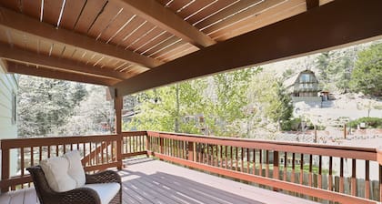 The Bear Cabin Running Springs 5br Sleeps 9 5 Bedroom Home