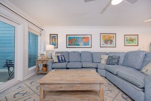 Casa, 3 quartos | Área de estar