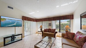 Villa, 2 habitaciones | Área de sala de estar
