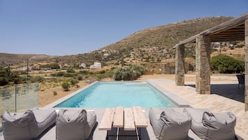 Private pool
