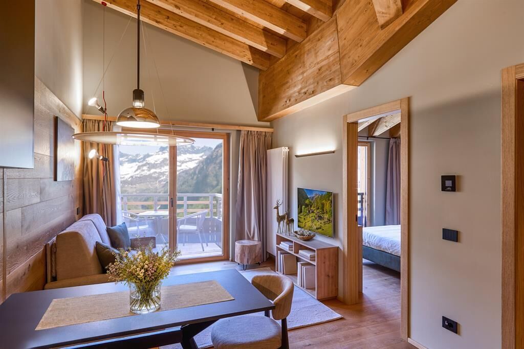 Deluxe Apartment, 1 Bedroom | Living area