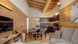 Appartement Deluxe, 2 chambres | Coin séjour