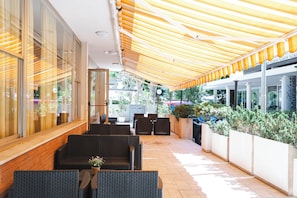 Terassi/patio