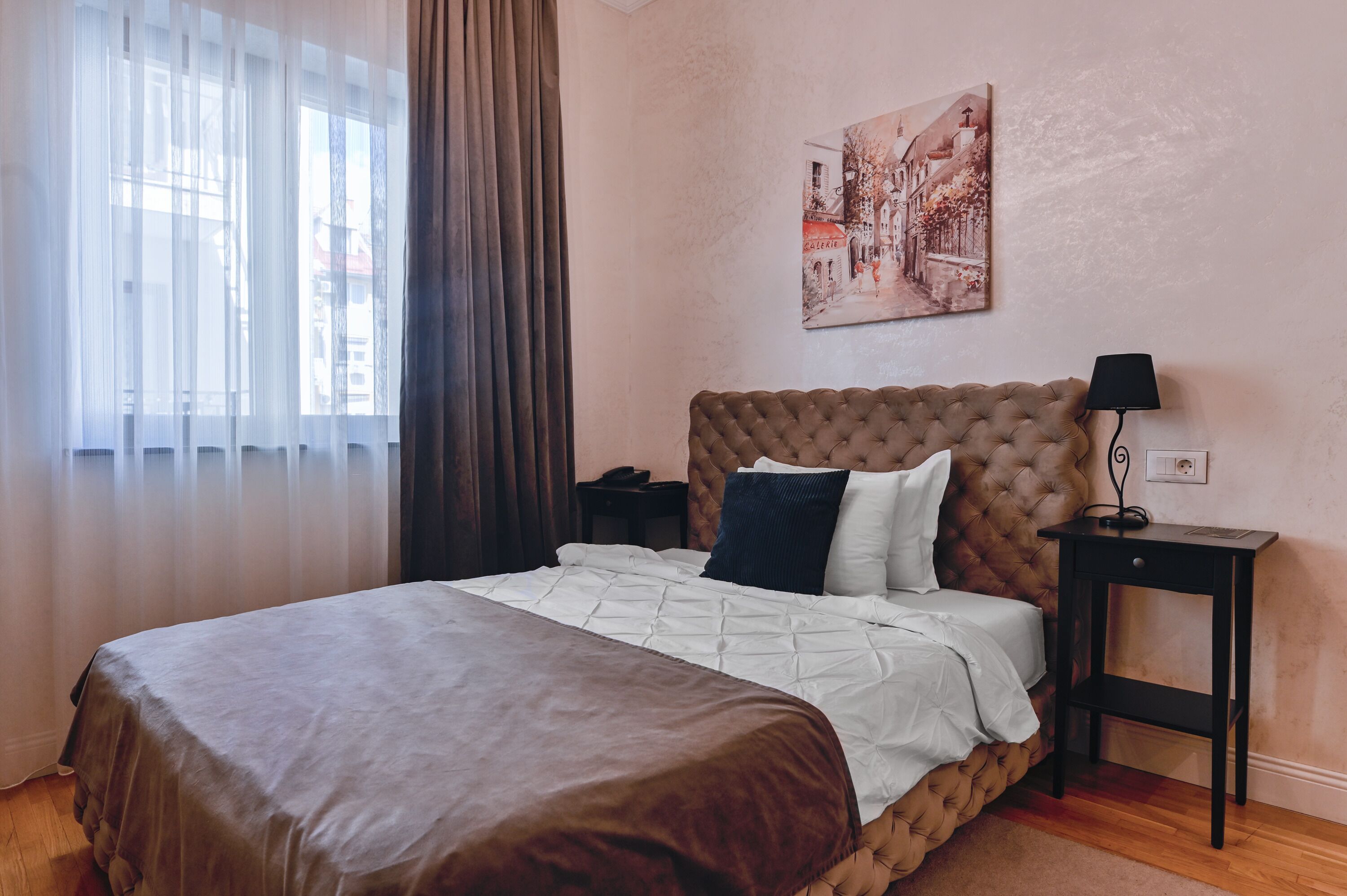 Single Room, City View