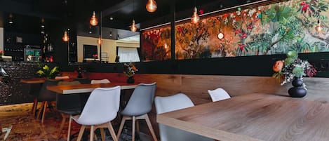 Lobby-Lounge