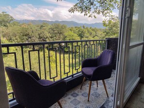 Property grounds - Enchanting Mountain Stays (DEHRADUN)