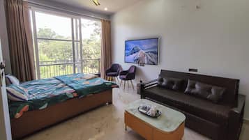 Standard Quadruple Room, Balcony, Mountain View