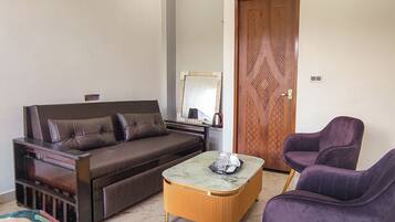 Standard Quadruple Room, Balcony, Mountain View | Interior
