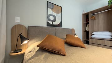 Appartement | Verduisterende gordijnen, een strijkplank/strijkijzer, gratis wifi