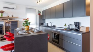 Uklassifisert bilde, 2 av 25, knapp