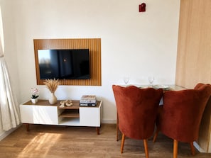 Basic Apartment | Interior - Chanes Street (São Paulo)