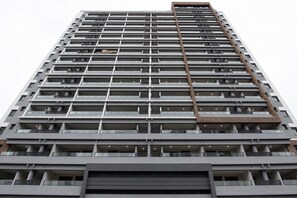 Exterior - Chanes Street (São Paulo)