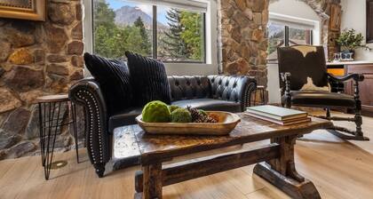 New Listing! 7BR Luxury Lodge | A/C | 3 Kitchens | Sauna & Wine Room
