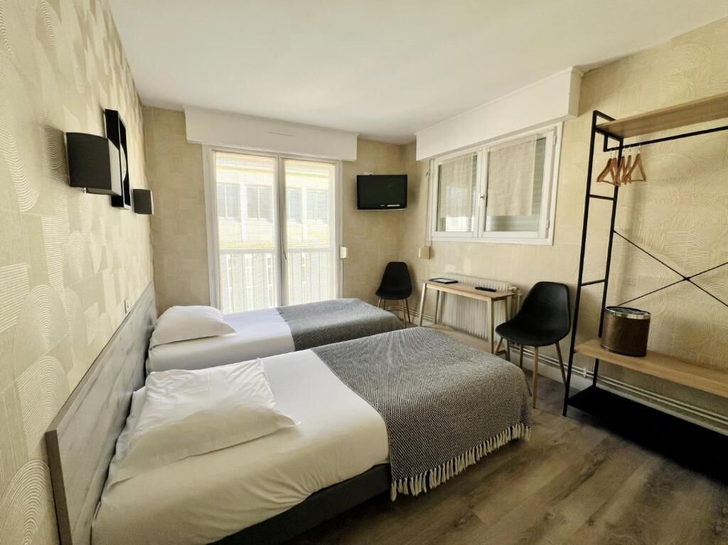 Kamar Twin | Wi-Fi gratis dan dapat diakses tamu berkursi roda