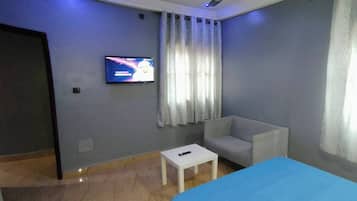 Shared Dormitory, 2 Bedrooms | Room amenity