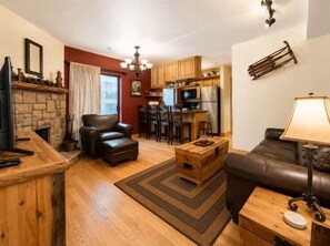 Smart-TV, Kamin