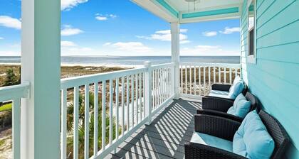 Mariner 1: BeachFront Duplex Cottage A, Gulf Front Views!