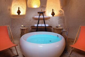 Luxury-Suite | Whirlwanne