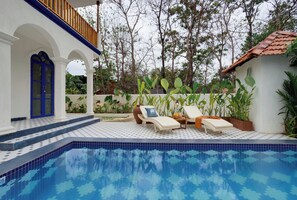 Outdoor pool - Staymaster Cove Villa - 3BR Private Pool (Parra)