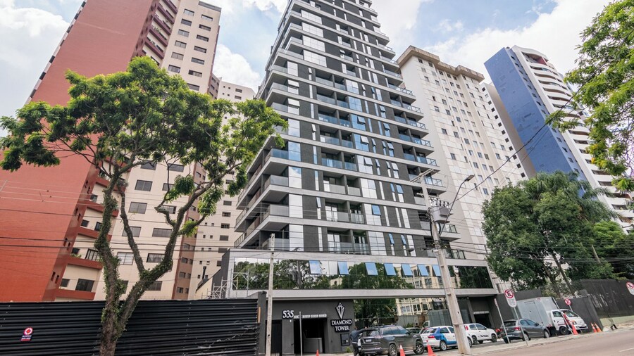 DIAMIOND TOWER BY STAY IN
