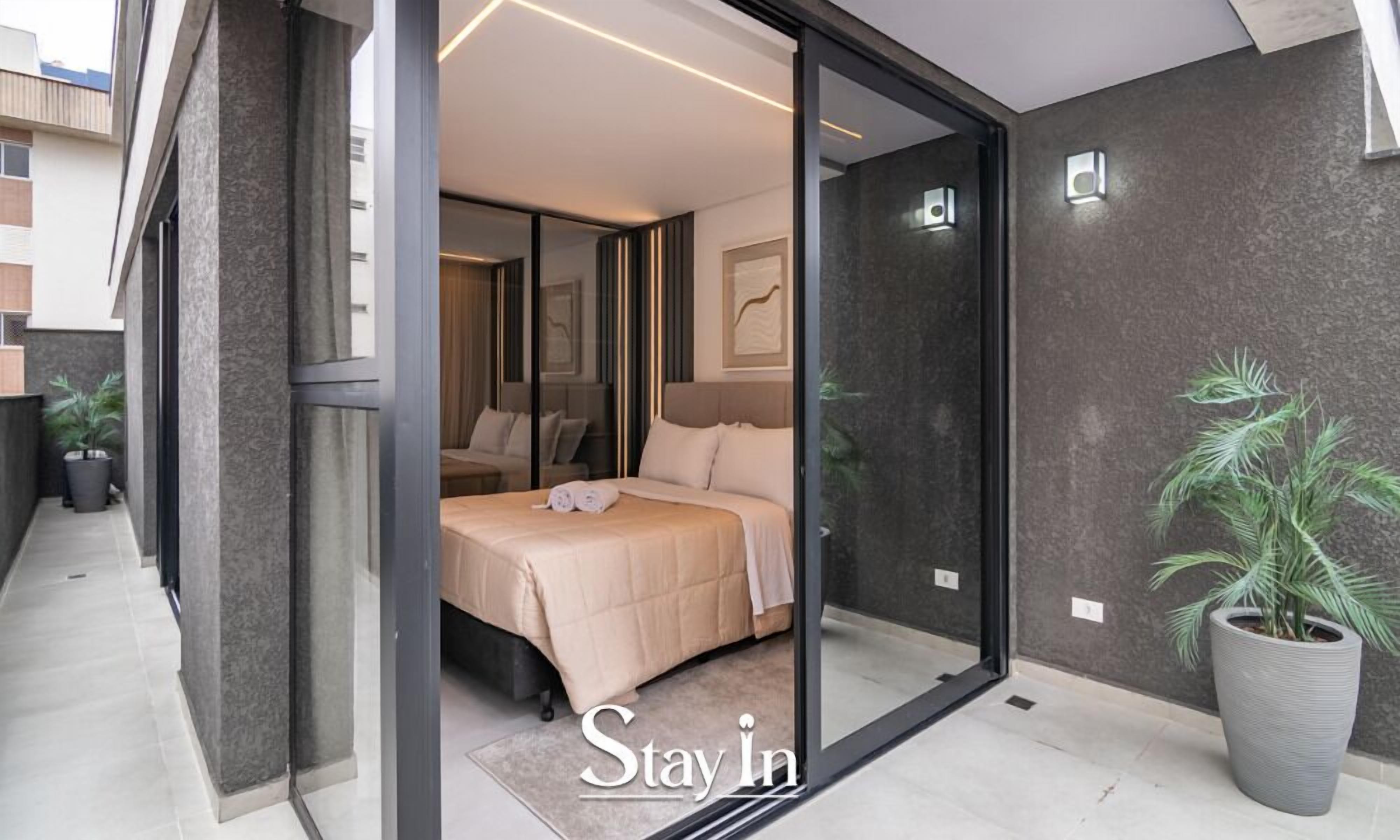 Luxury Apartment, City View