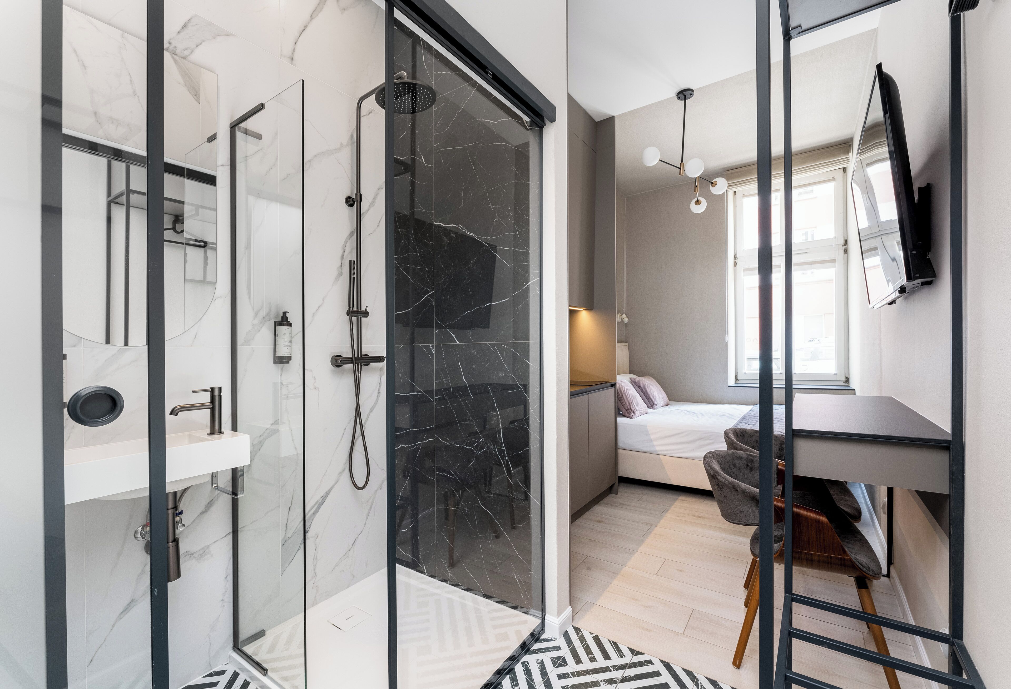Deluxe-Studiosuite | Badezimmer