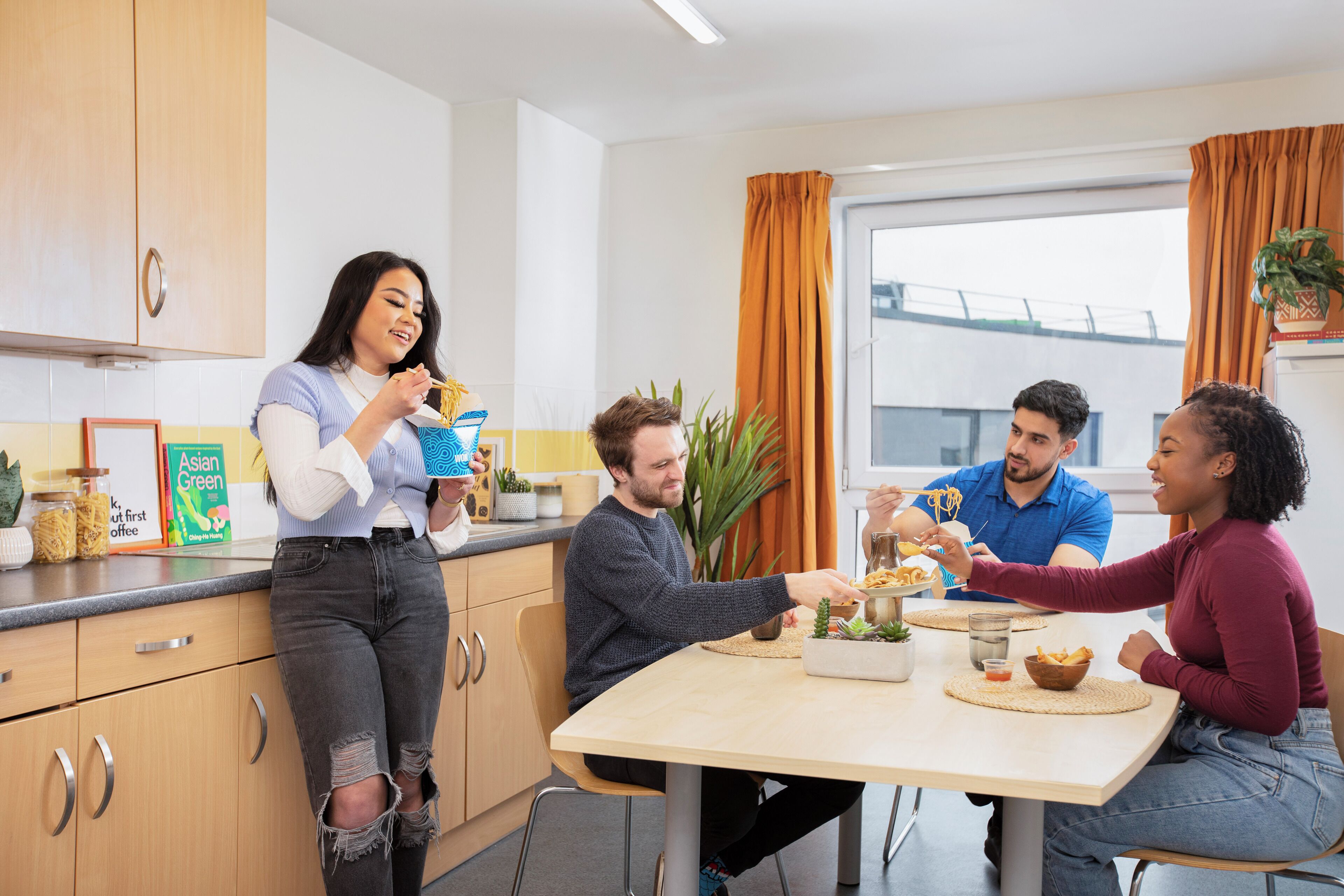 Single Room, 1 Large Single Bed, Non Smoking | Shared kitchen facilities