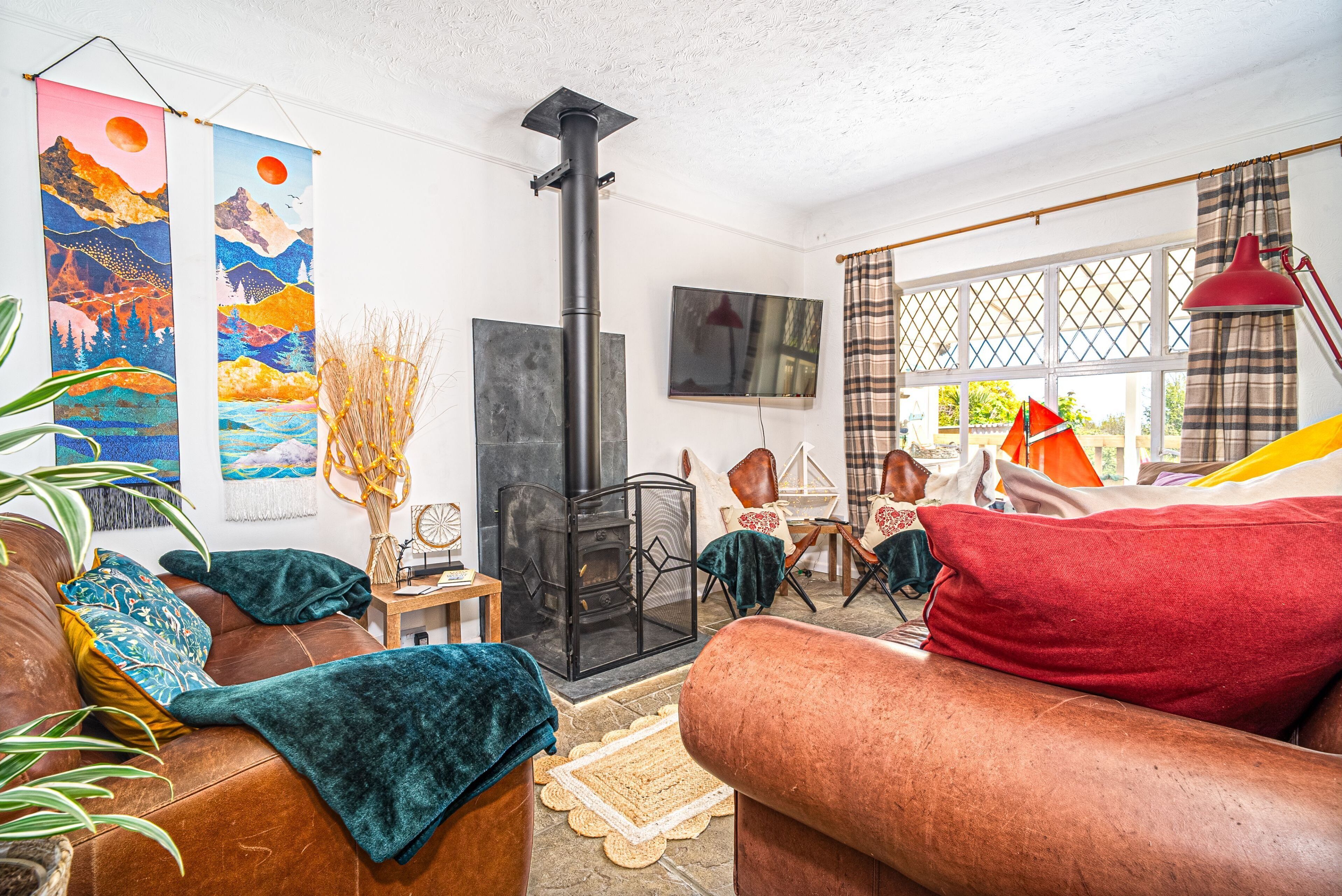 Hazeldene -  A Cottage That Sleeps 8 Guests  In 3 Bedrooms - Shanklin